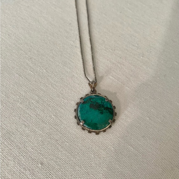 Turquoise/Green and Silver Pendant Necklace - Picture 2 of 4
